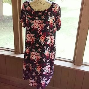 Bobbie Brooks Plus Size 2X Dress Black & Floral